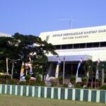 gedung-dprd-lampung-km